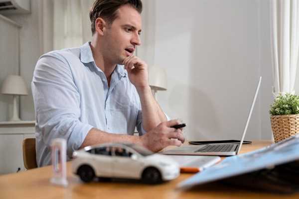 Best Platforms to List Your Car for Quick Selling